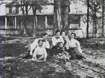 Rivoli Plantation circa 1906 - Anderson County, South Carolina