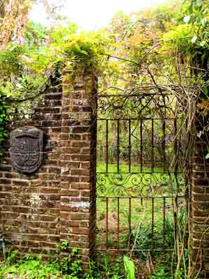 Richmond Plantation Gate 2008 - Berkeley County, South Carolina