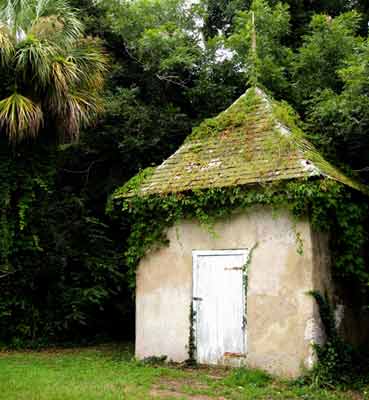 Bleak Hall Plantation Smokehouse 2008 - Charleston County, South Carolina