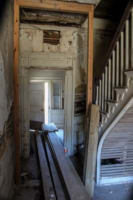 Tibwin Plantation Hallway 2015 - Charleston County, South Carolina